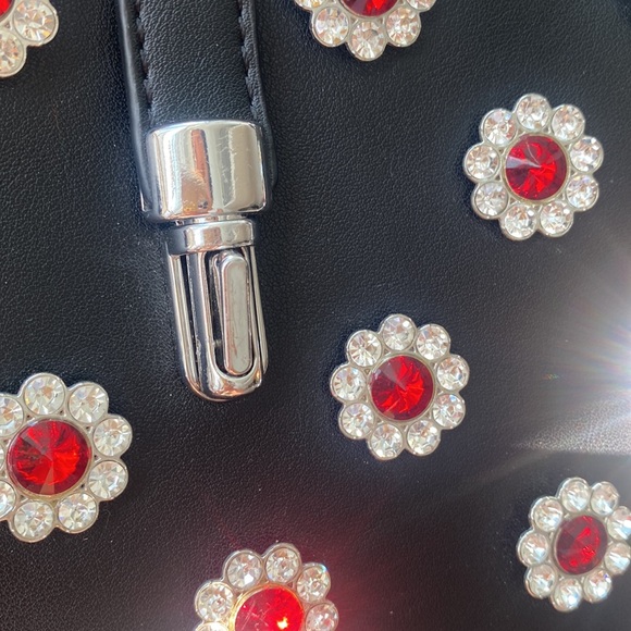 TOPSHOP Bertie Embellished Boxy Crossbody - Picture 2 of 5